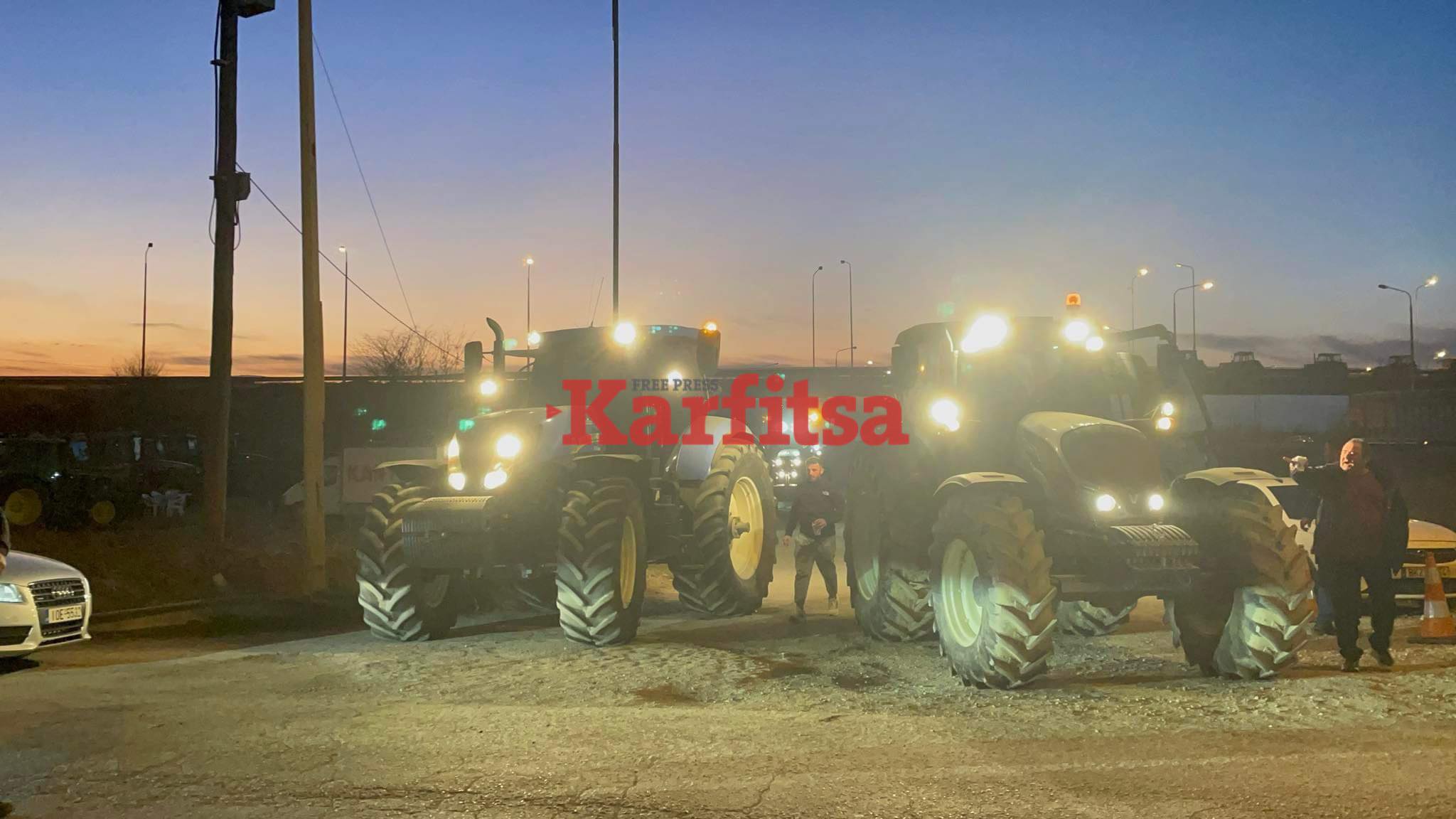 Θεσσαλονίκη: Μπλόκο της αστυνομίας για να μη βγουν τα τρακτέρ στην εθνική (ΦΩΤΟ – Video)