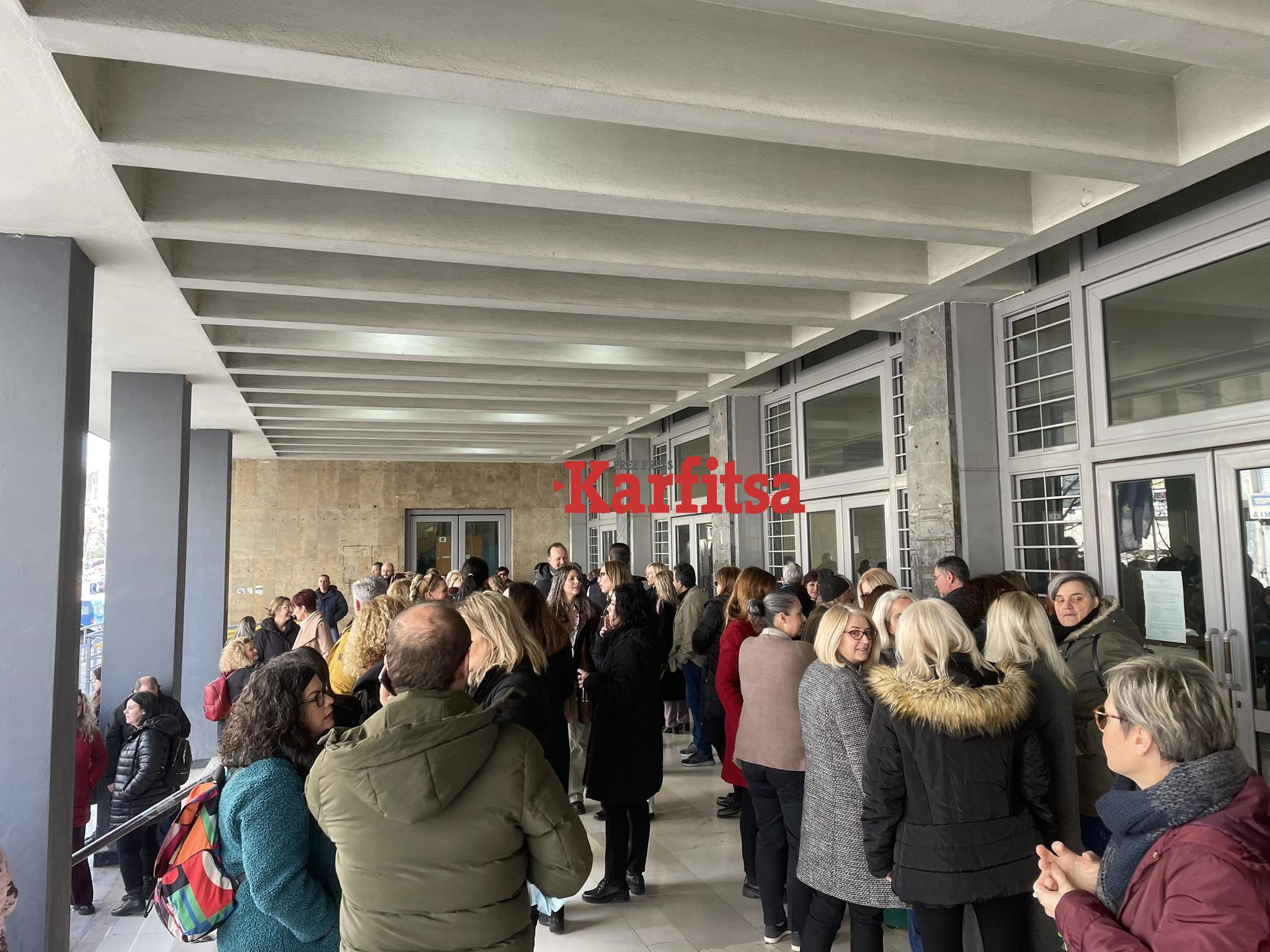 Θεσσαλονίκη: Διαμαρτυρία των δικαστικών υπαλλήλων – Θα συνεχίσουν τις δίωρες αποχές (ΦΩΤΟ+Video)