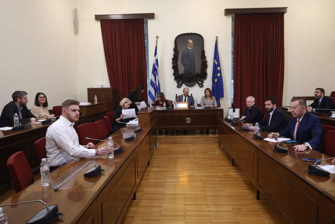Εξεταστική για Τέμπη – Α. Αλικανιώτης: Ακόμα αντιλαμβάνομαι το δυστύχημα ως ένα κακό όνειρο