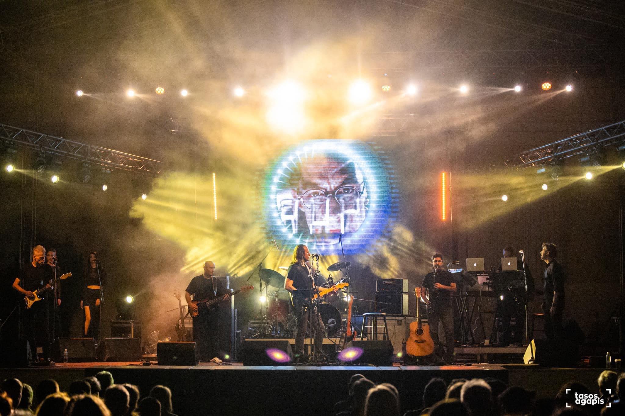 The Great Gig: Οι Pink Floyd της Θεσσαλονίκης ταξιδεύουν το κοινό στη ροκ εν ρολ σκηνή των δεκαετιών 1970-1980