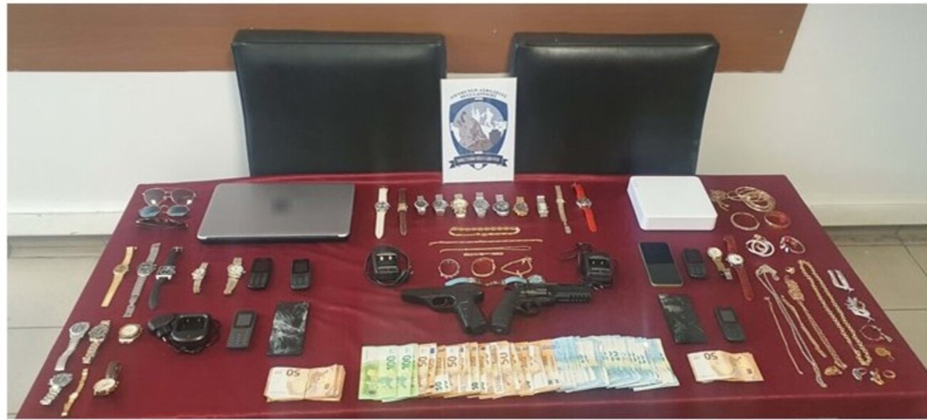 Εξαρθρώθηκε εγκληματική οργάνωση – Είχαν «ρημάξει» σπίτια και οχήματα σε όλη τη Θεσσαλονίκη (ΦΩΤΟ+Video)