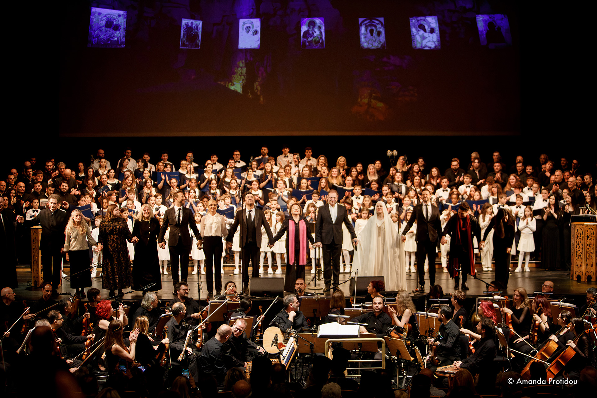 Θεσσαλονίκη: Πλήθος κόσμου παρακολούθησε το σύγχρονο ορατόριο του Γιώργου Θεοφάνους