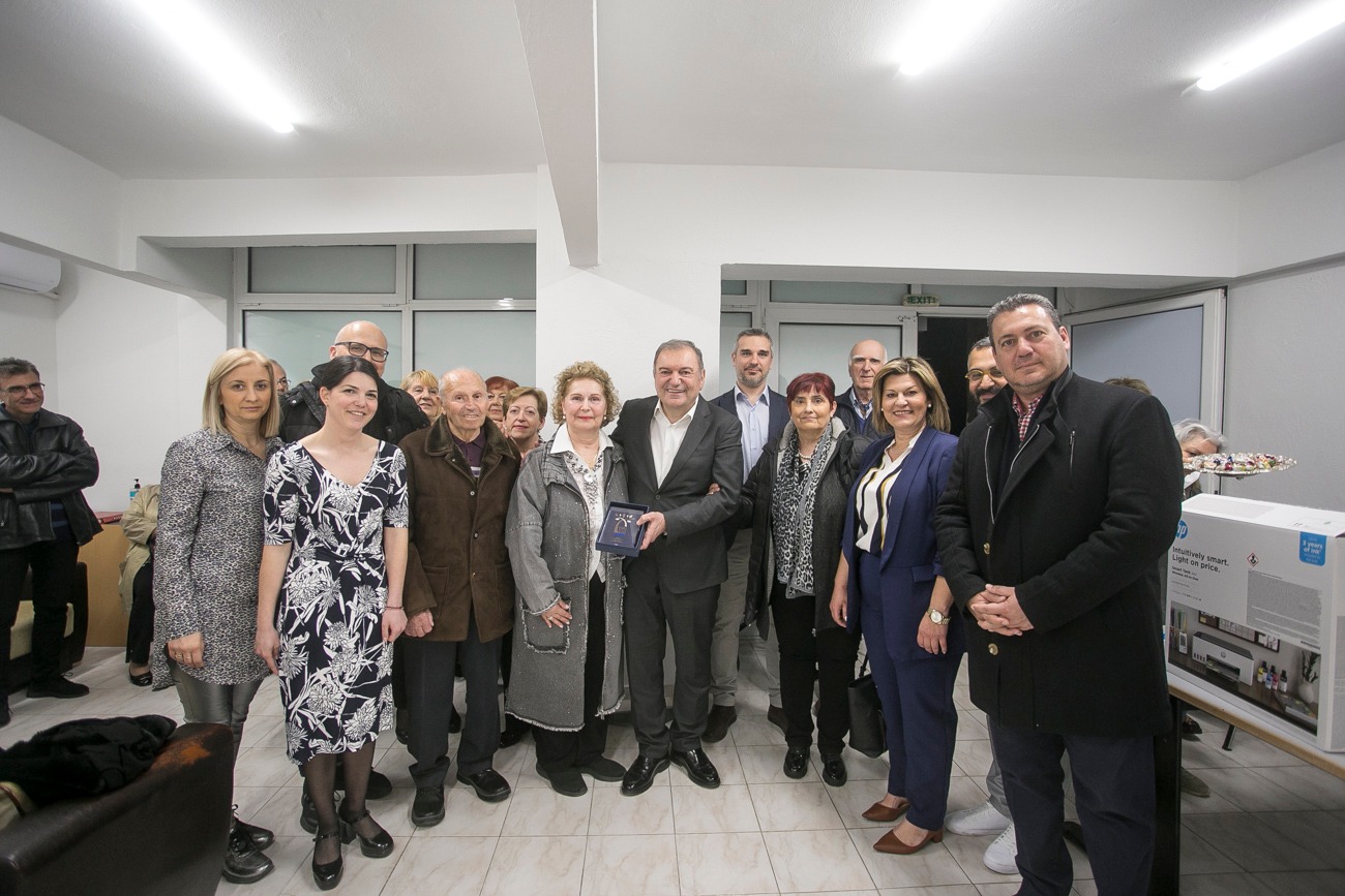 Θεσσαλονίκη: Δωρεά πολυμηχανήματος από την Κίνηση Επικοινωνίας Πολιτών Φιλύρου στο Δημοτικό Ιατρείο