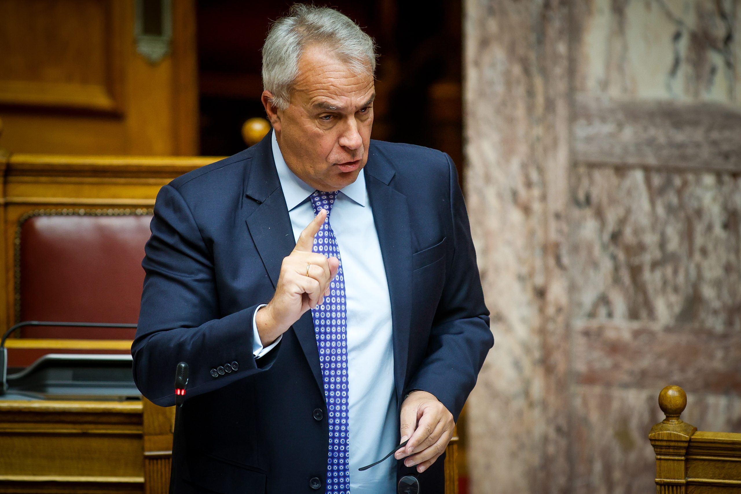 Μ. Βορίδης: Ο ΣΥΡΙΖΑ πήγε να χτυπήσει τον Μητσοτάκη και τη σύζυγό του και βρέθηκε να χτυπιέται ο διάδοχος του Τσίπρα