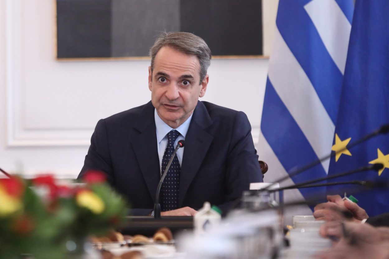 Κ. Μητσοτάκης: Αυξάνεται στα 830 ευρώ ο κατώτατος μισθός