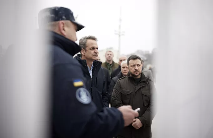 Διπλωματικός σύμβουλος Ζελένσκι: Δεν αποκλείεται στόχος του πυραύλου να ήταν ο Ουκρανός πρόεδρος ή ο Μητσοτάκης