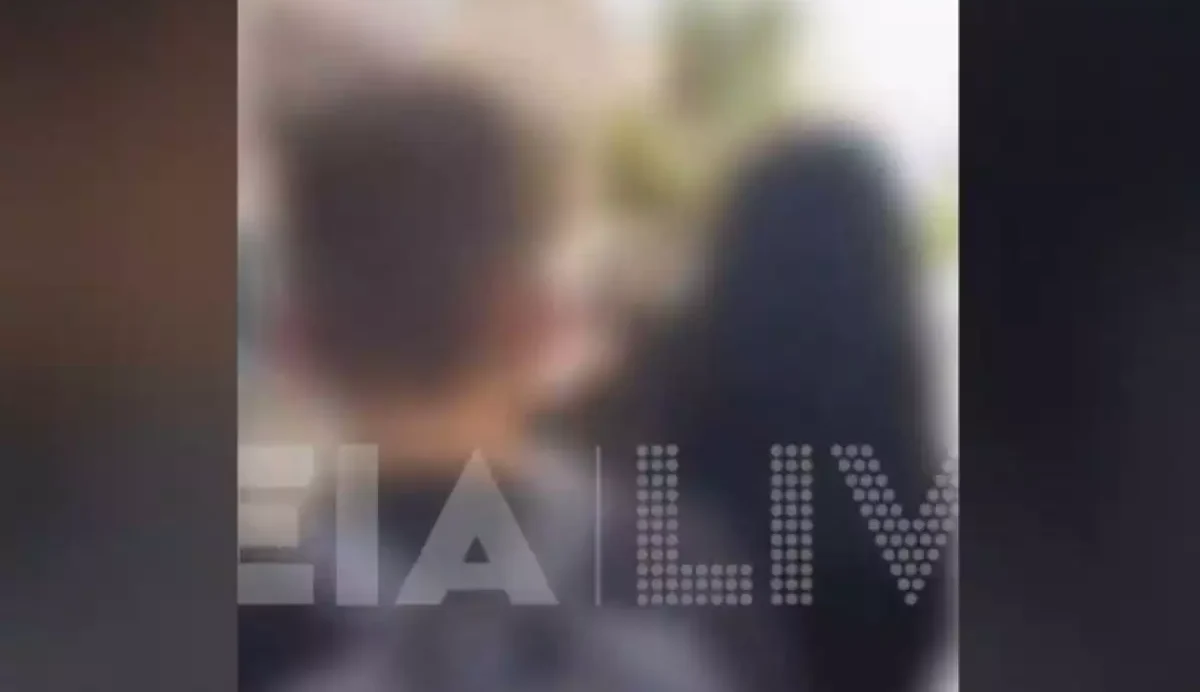 Άγριο ξύλο ανάμεσα σε μαθήτριες σε σχολείο (Video)