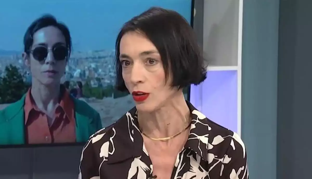 Έλενα Τοπαλίδου: «Οι χορευτές αντιμετωπίζουμε κάθε μέρα τον καθρέφτη και τις ατέλειές μας» (Video)