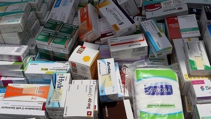 Ένας στους δύο Έλληνες δηλώνουν ότι τους περίσσεψαν φάρμακα τον τελευταίο χρόνο