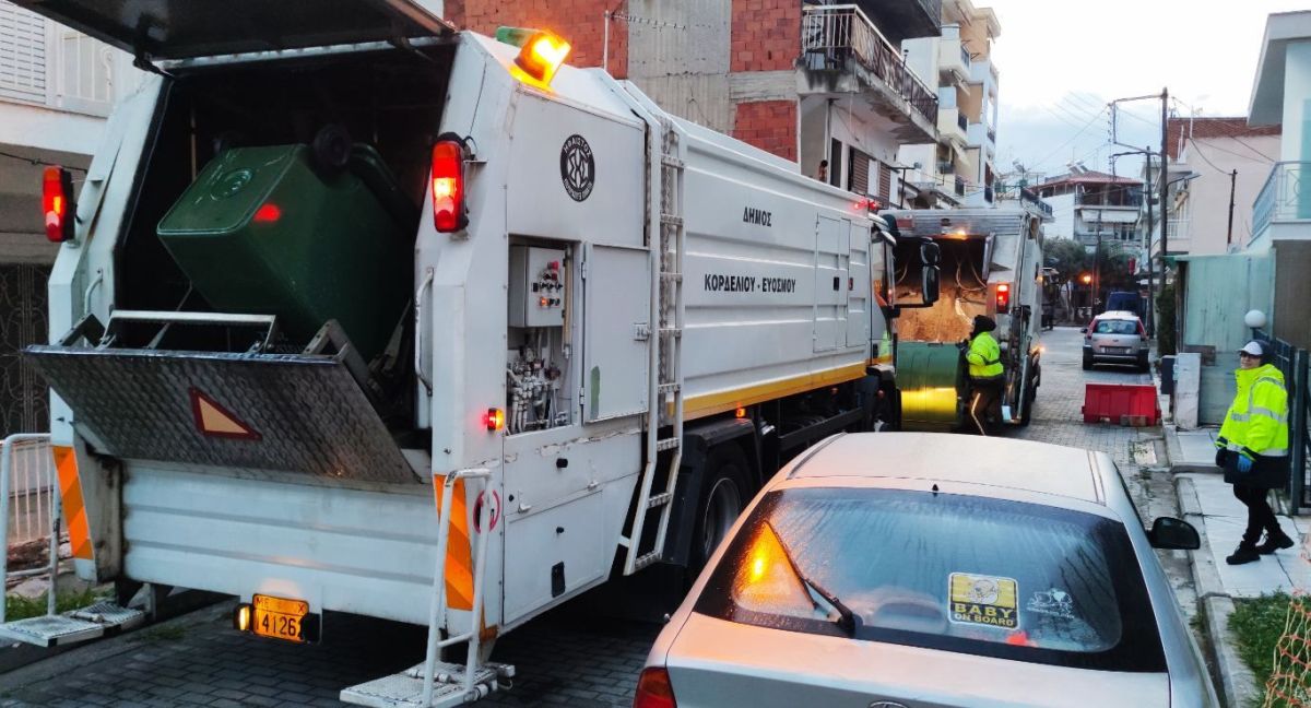 Θεσσαλονίκη – Δ. Κορδελιού – Ευόσμου: Τακτικότερο πλύσιμο δρόμων, πλατειών και κάδων απορριμμάτων