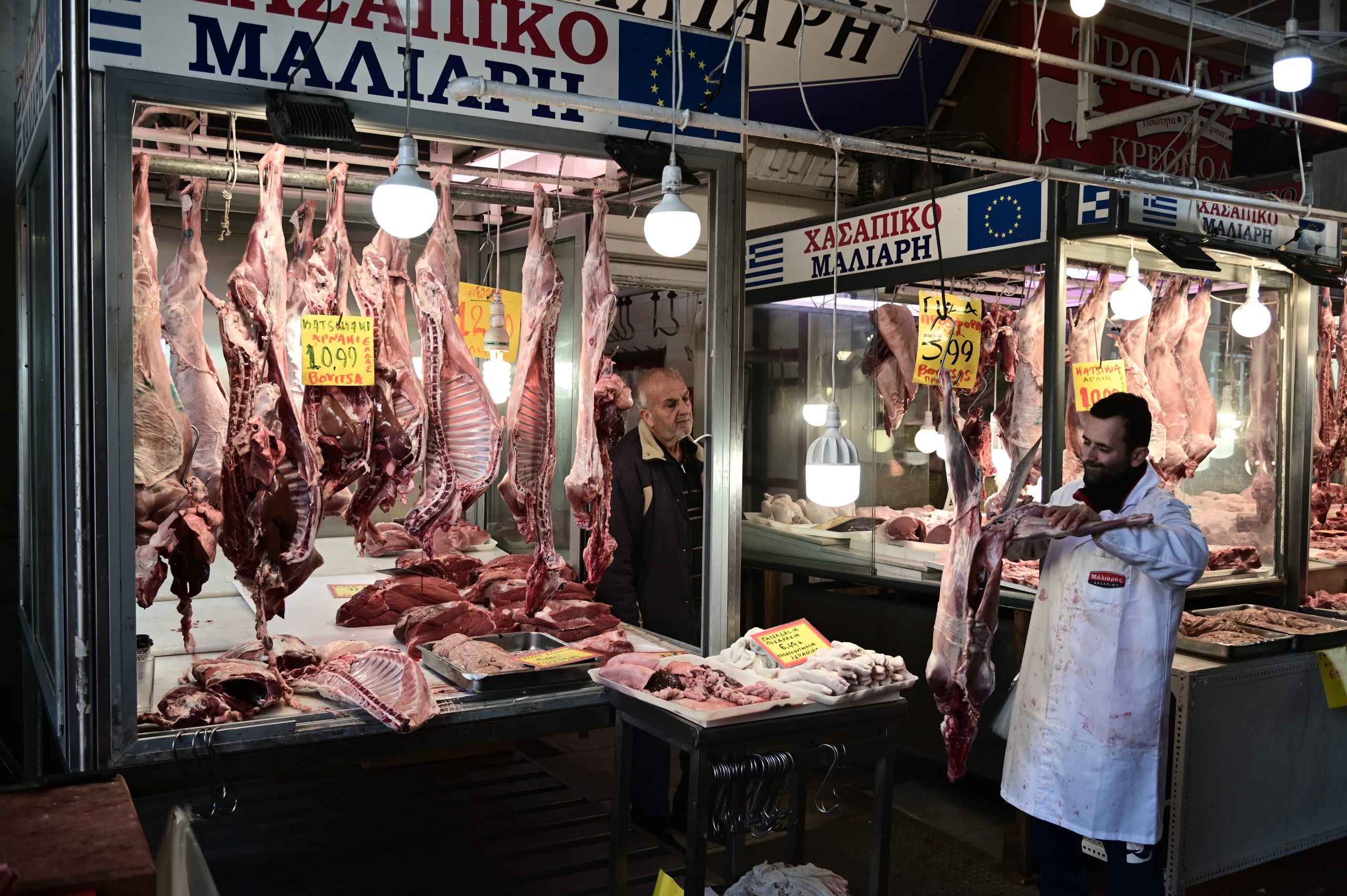 Μπαράζ ελέγχων στην αγορά ενόψει Πάσχα – Αυγενάκης: «Στόχος μας η προστασία παραγωγών και καταναλωτών»