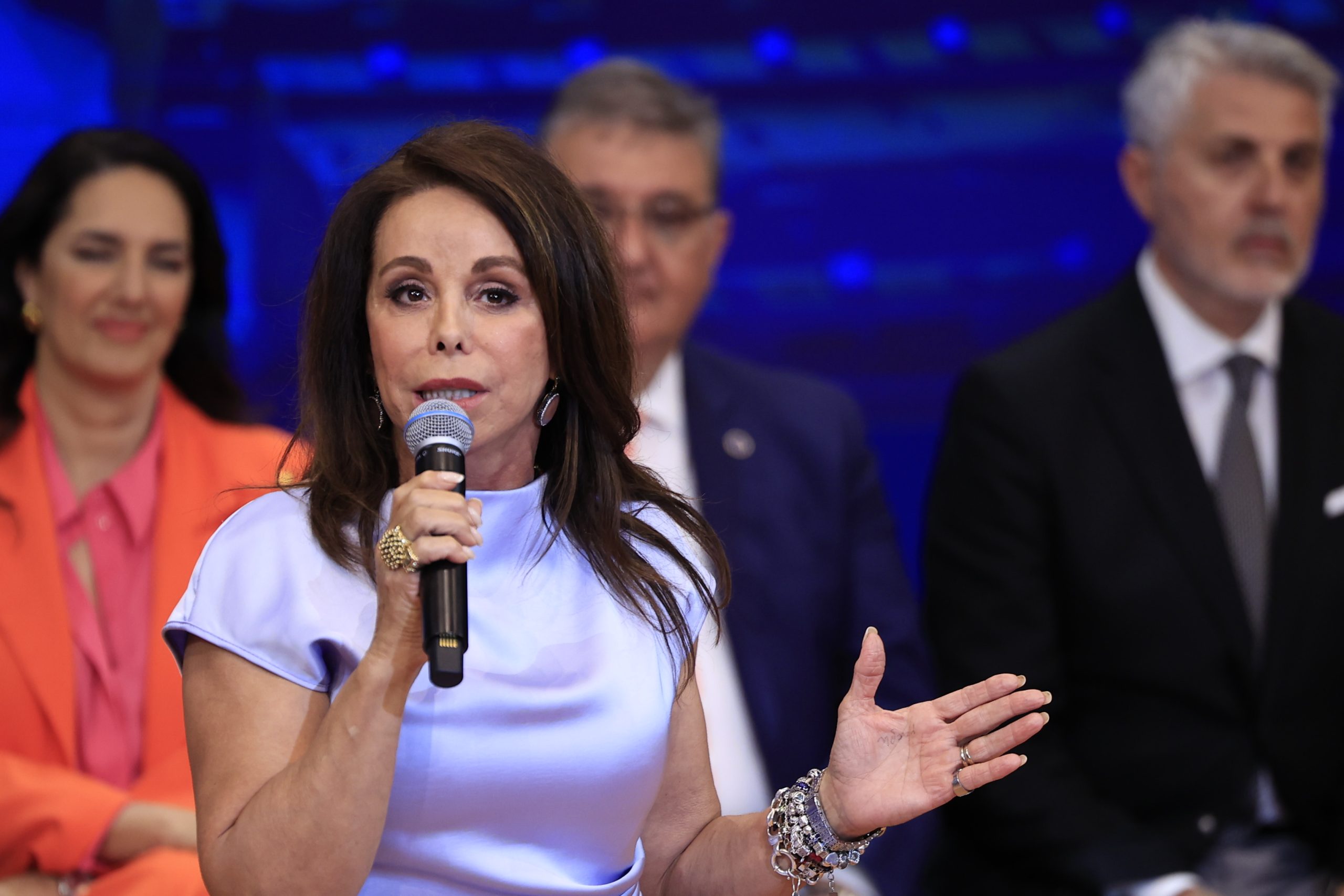 Ευρωεκλογές: Επισήμως υποψήφια ευρωβουλευτής η Βούλα Πατουλιδου – Ιδιαίτερη αναφορά στον Απ. Τζιτζικώστα