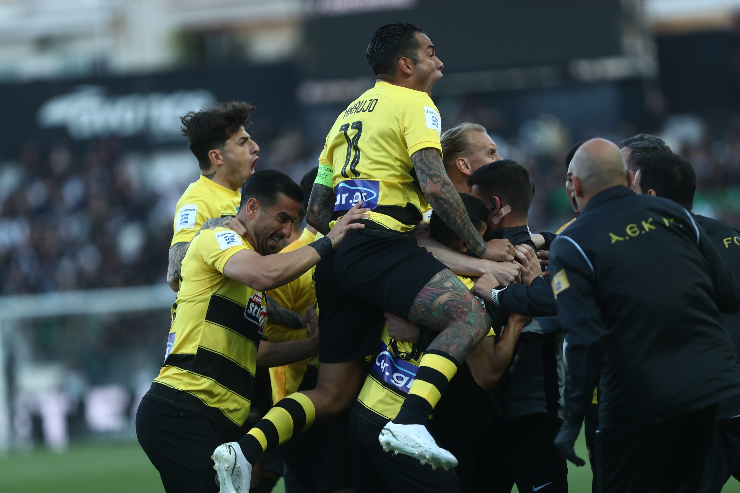 Γρήγορη απάντηση της ΑΕΚ – Ισοφάρισε τον ΠΑΟΚ στην Τούμπα