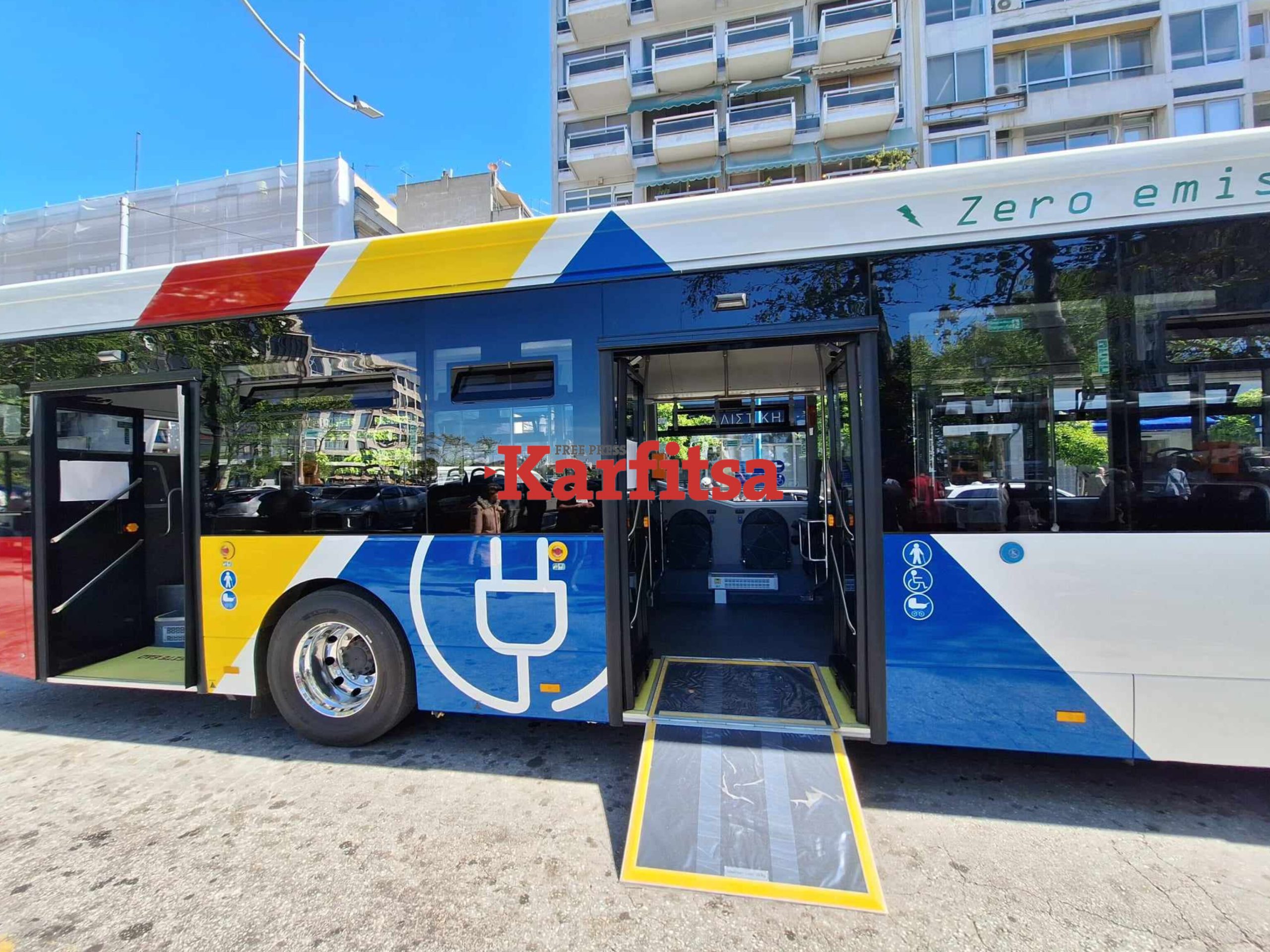Θεσσαλονίκη: Βόλτα με τα νέα ηλεκτρικά λεωφορεία του ΟΑΣΘ – «Η καθημερινότητα του επιβατικού κοινού αναβαθμίζεται» (ΦΩΤΟ+Video)