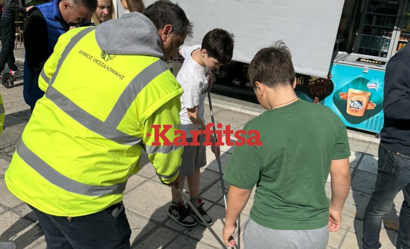 Θεσσαλονίκη: Δράσεις καθαρισμού στην Αριστοτέλους – Το μήνυμα Αγγελούδη σε μαθητές για το περιβάλλον (ΦΩΤΟ+Video)