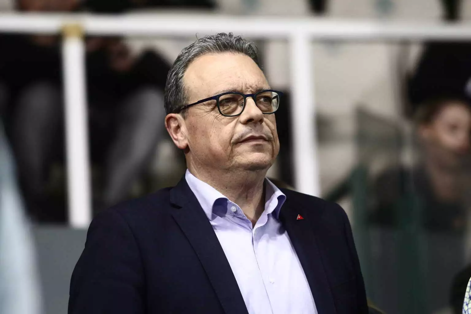 Σε… αναμονή ο Φάμελλος