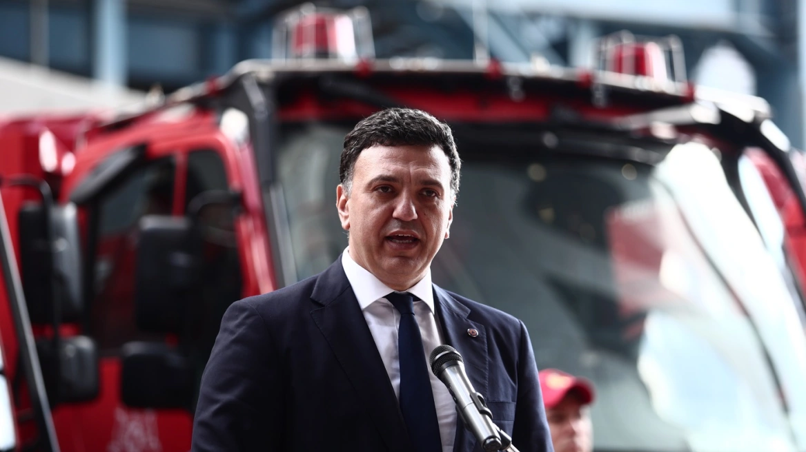 Ολονύχτια μάχη με τη φωτιά στην Εύβοια: Μεταβαίνει εκτάκτως ο Β. Κικίλιας - Τραυματίστηκε πυροσβέστης (Video)