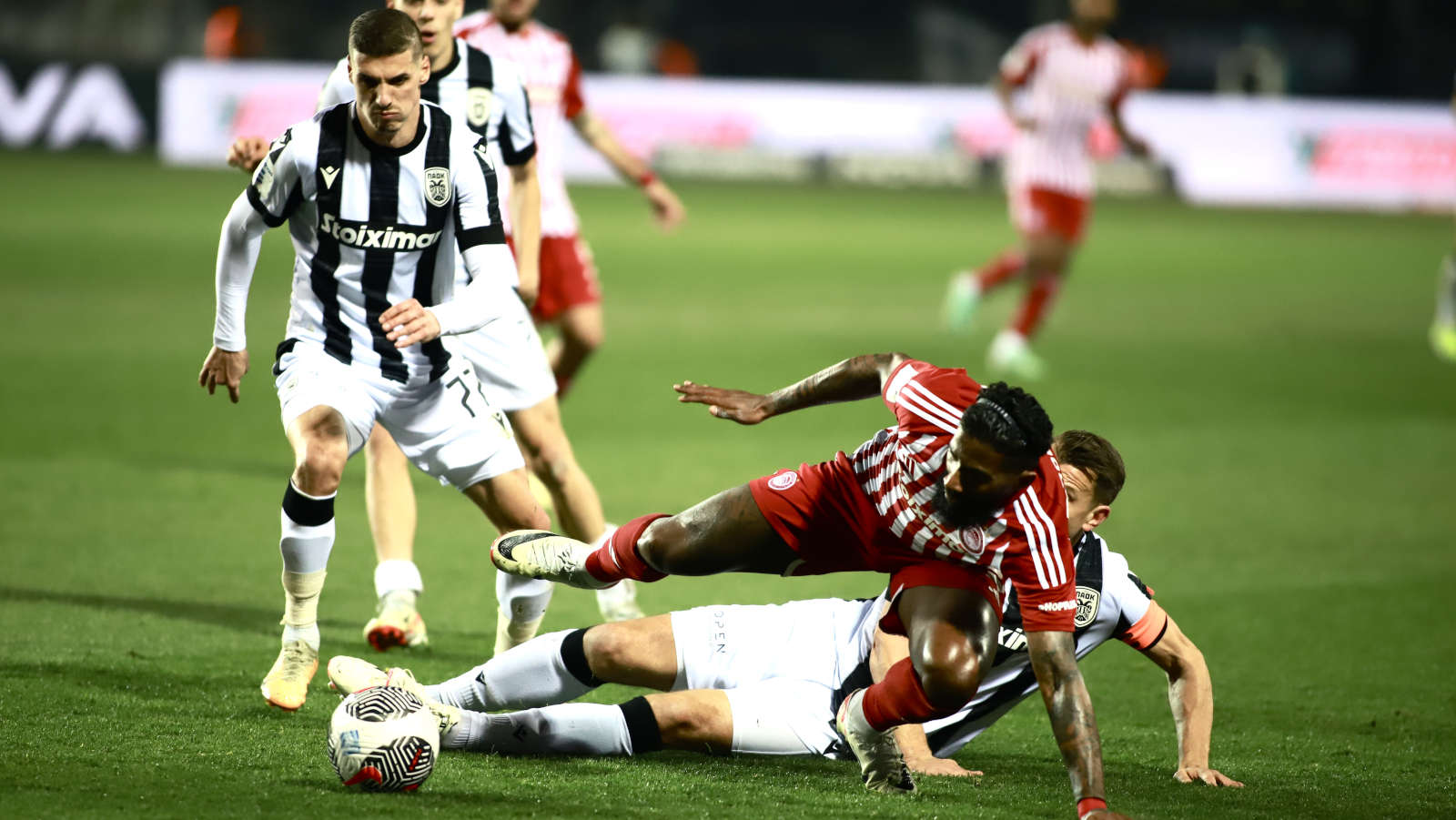 Μιχάλης Γρηγορίου: «Αβαντάζ του ΠΑΟΚ απέναντι στον Ολυμπιακό»