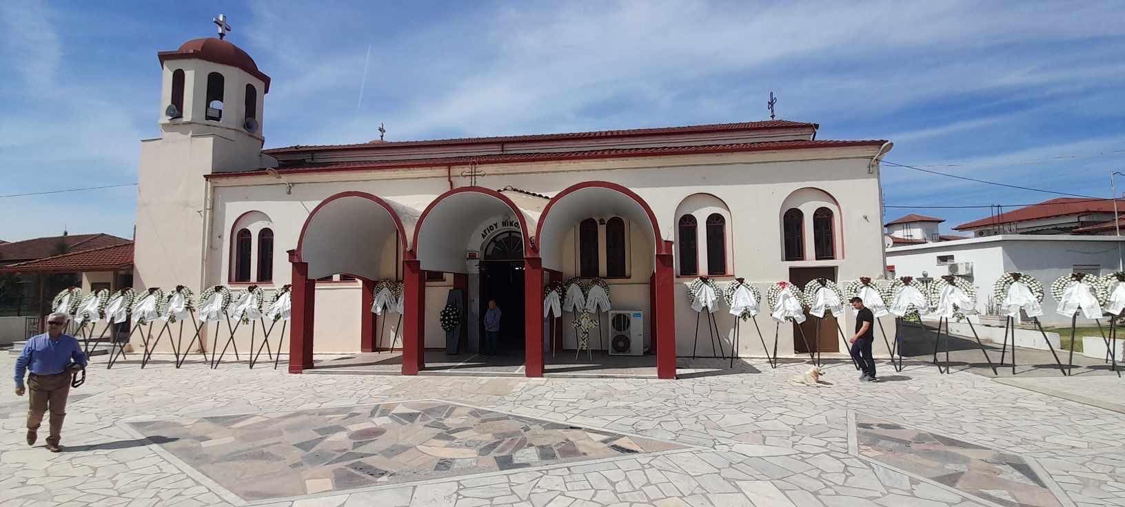 Το τελευταίο αντίο στο Μίμη Φωτόπουλο