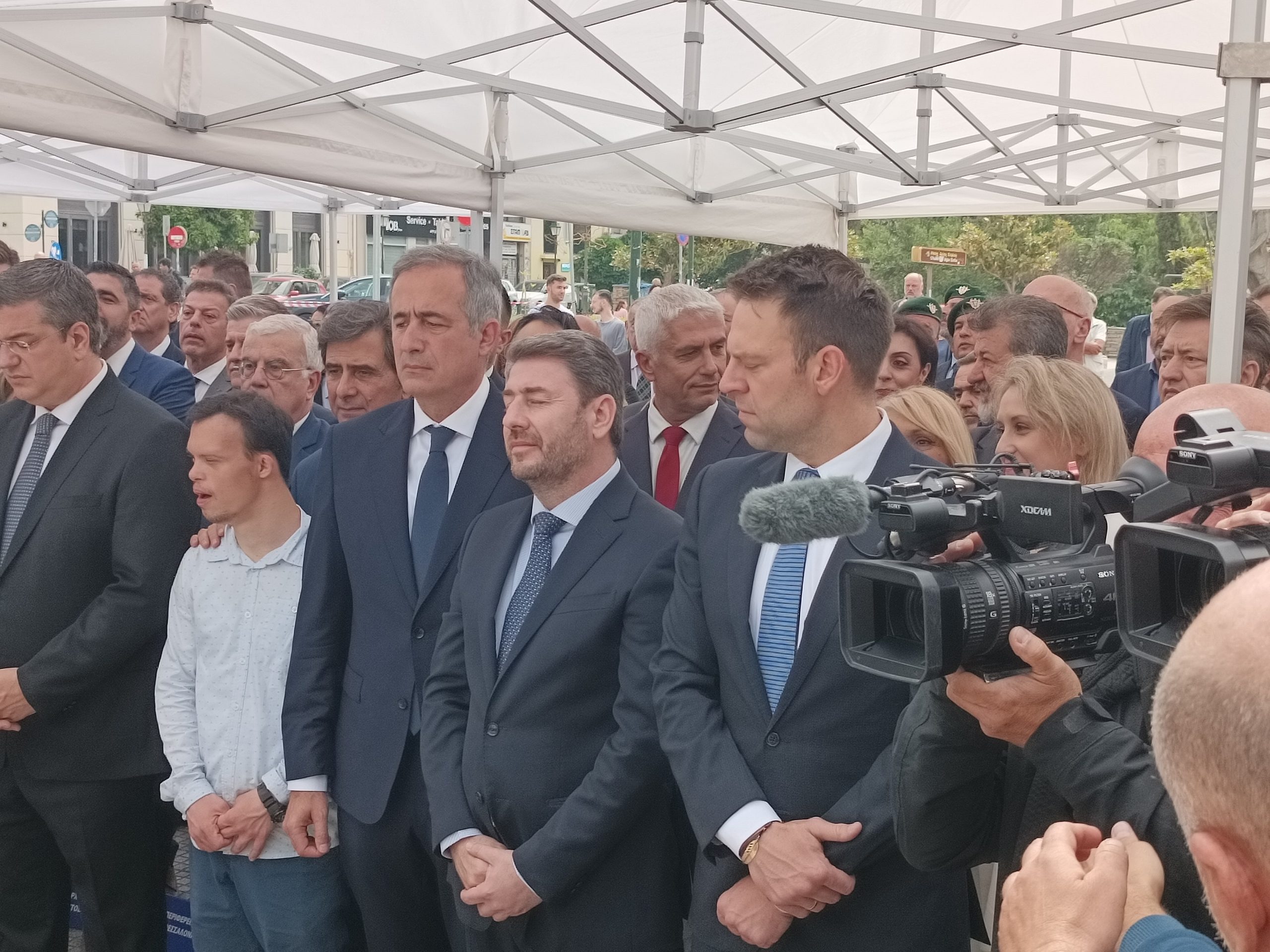 Χαμογελάστε και λίγο…