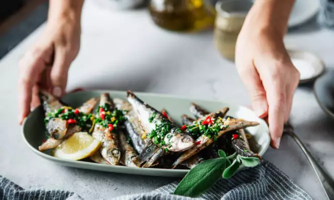 Διατροφή: Ποια ψάρια και θαλασσινά είναι καλύτερα για την υγεία μας