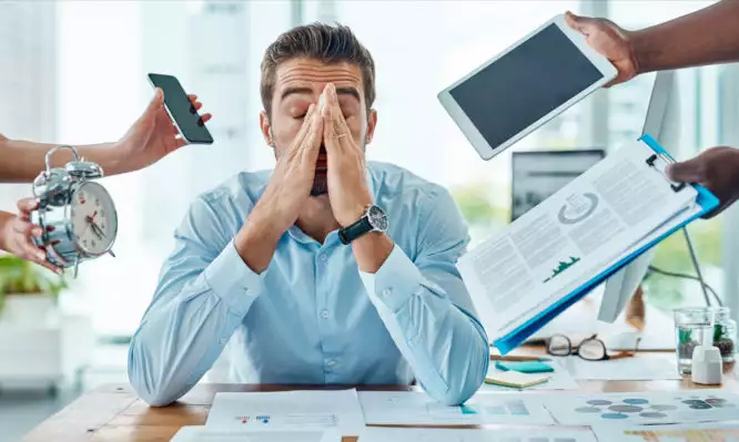 Στρες: Τα «σιωπηλά» συμπτώματα που προδίδουν την παρουσία του