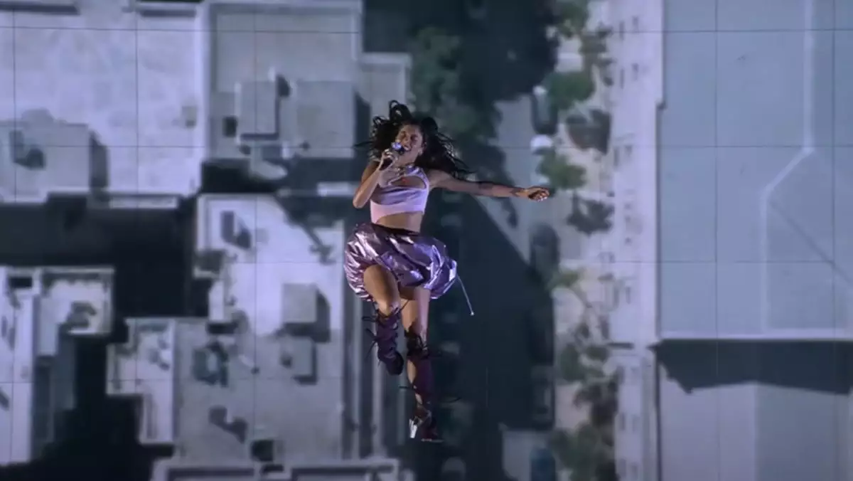 Eurovision 2024: Ποιες είναι οι πολυκατοικίες που είχε φόντο η Μαρίνα Σάττι στο Ζάρι; (Video)