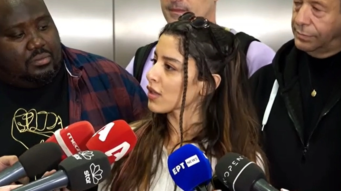 Μαρίνα Σάττι για τα χασμουρητά στη Eurovision: Χαζολογούσα με ένα γκρουπ Ελλήνων (Video)