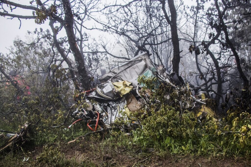 Ιράν: Το ελικόπτερο που μετέφερε τον Ε. Ραϊσι χάθηκε όταν πήρε ύψος για να αποφύγει ένα σύννεφο αποκάλυψε ο επικεφαλής του γραφείου του   