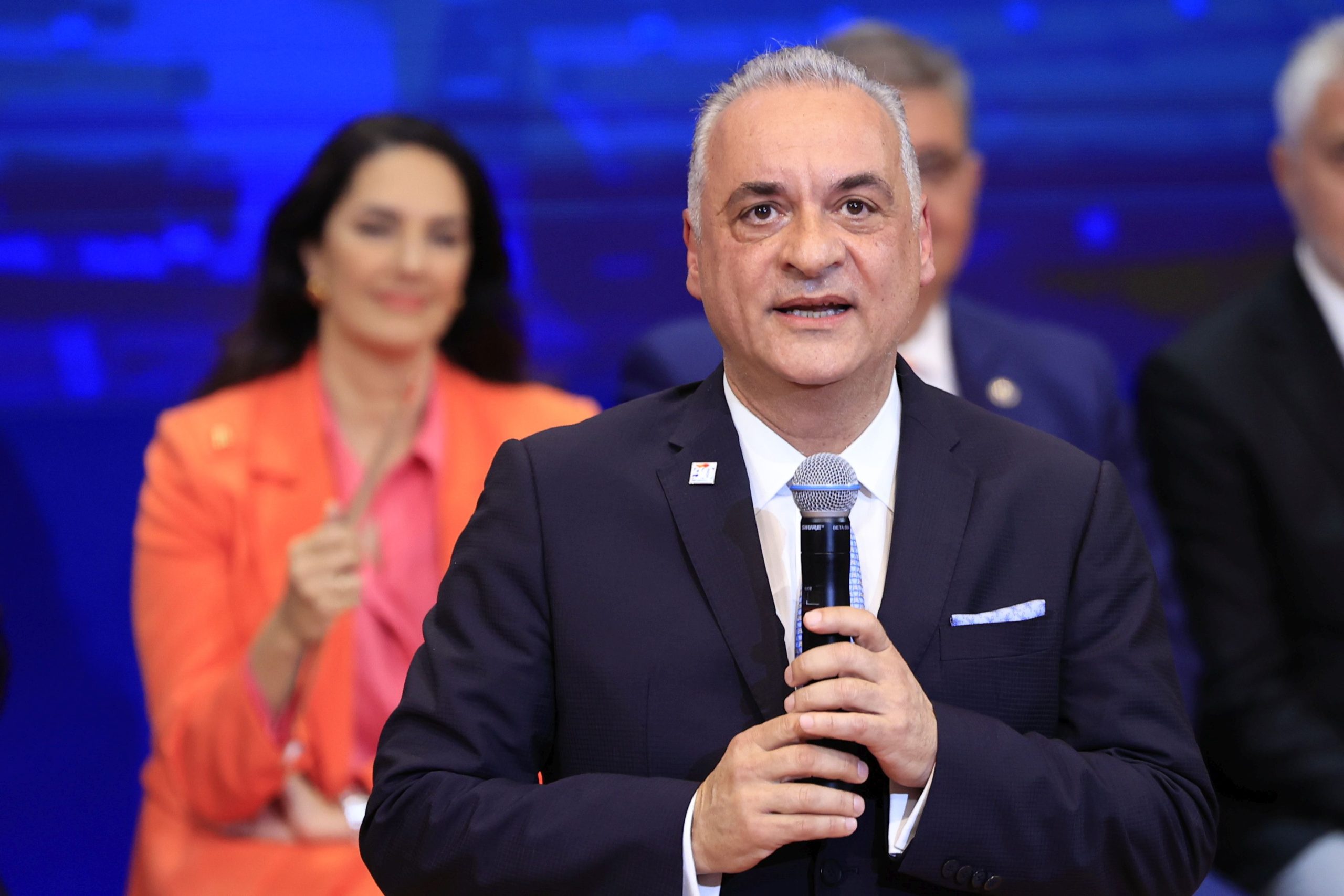 Μανώλης Κεφαλογιάννης στην «Κ»: Όσο οι Σκοπιανοί συνεχίζουν αυτό το κρεσέντο θα βρουν την πόρτα της ΕΕ κλειστή