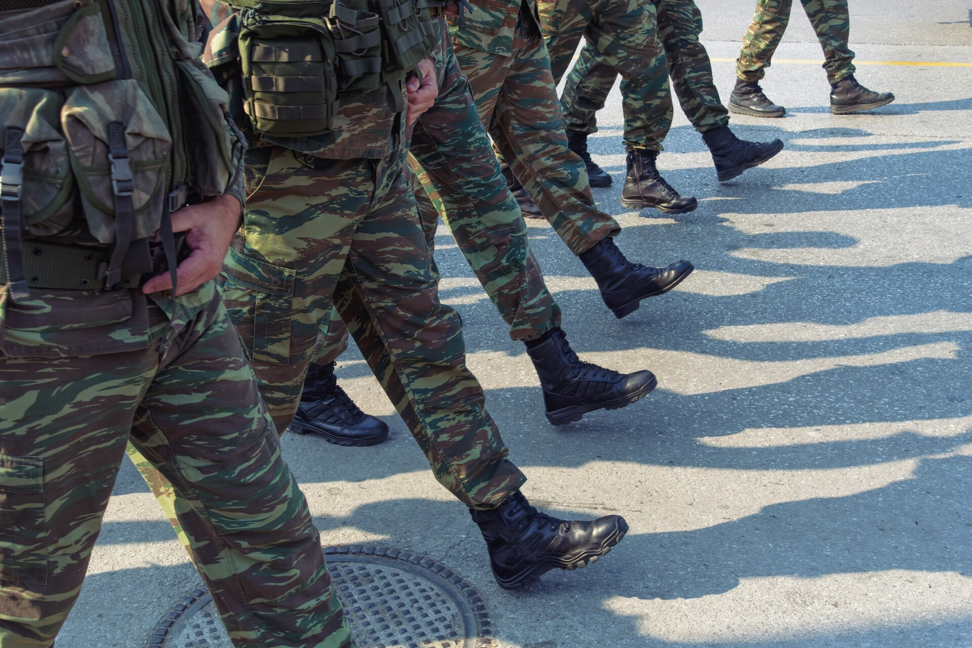 Στα πράσα πιάστηκε στρατιωτικός για παιδική πορνογραφία