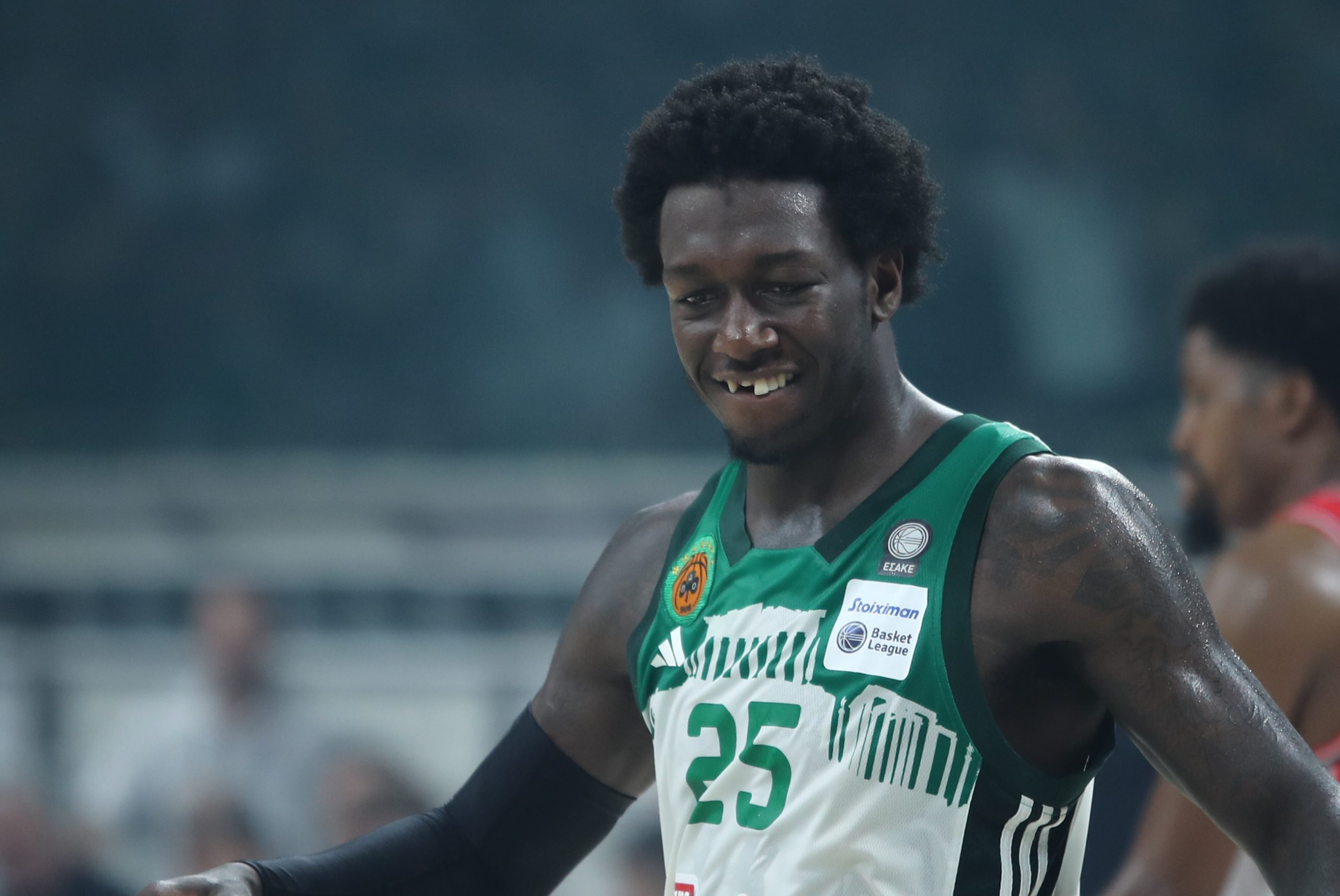 Παναθηναϊκός: Ο Ναν έχασε τρία δόντια μετά από σύγκρουση με τον Γκραντ! (VIDEO)