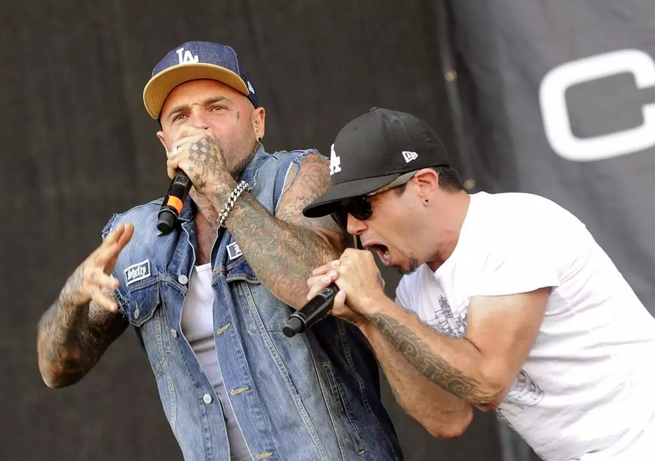 Νεκρός ο τραγουδιστής των «Crazy Town» Σίφτι Σέλσοκ με την τεράστια επιτυχία «Butterfly»