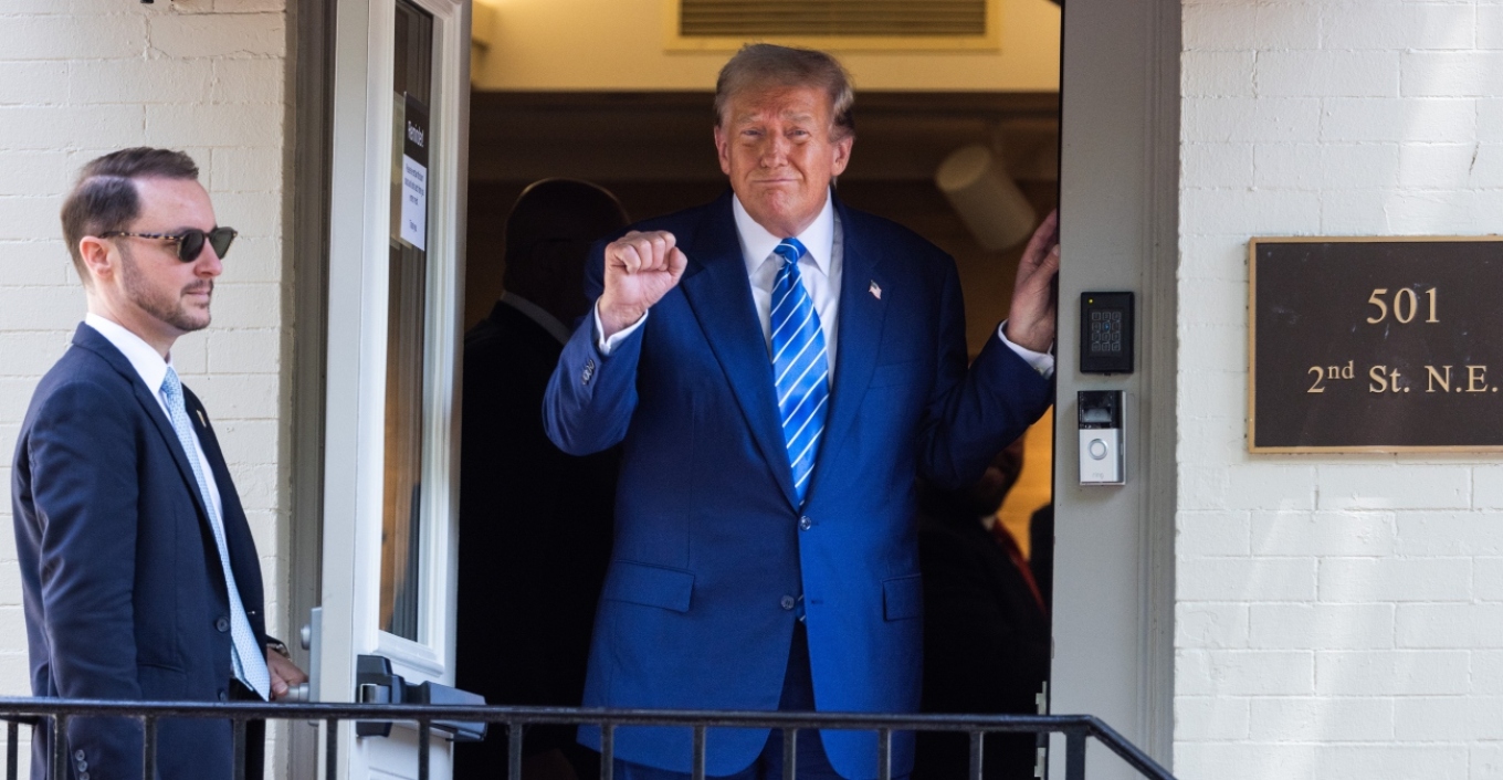 Ντόναλντ Τραμπ: Έχει γενέθλια και σβήνει 78 κεράκια