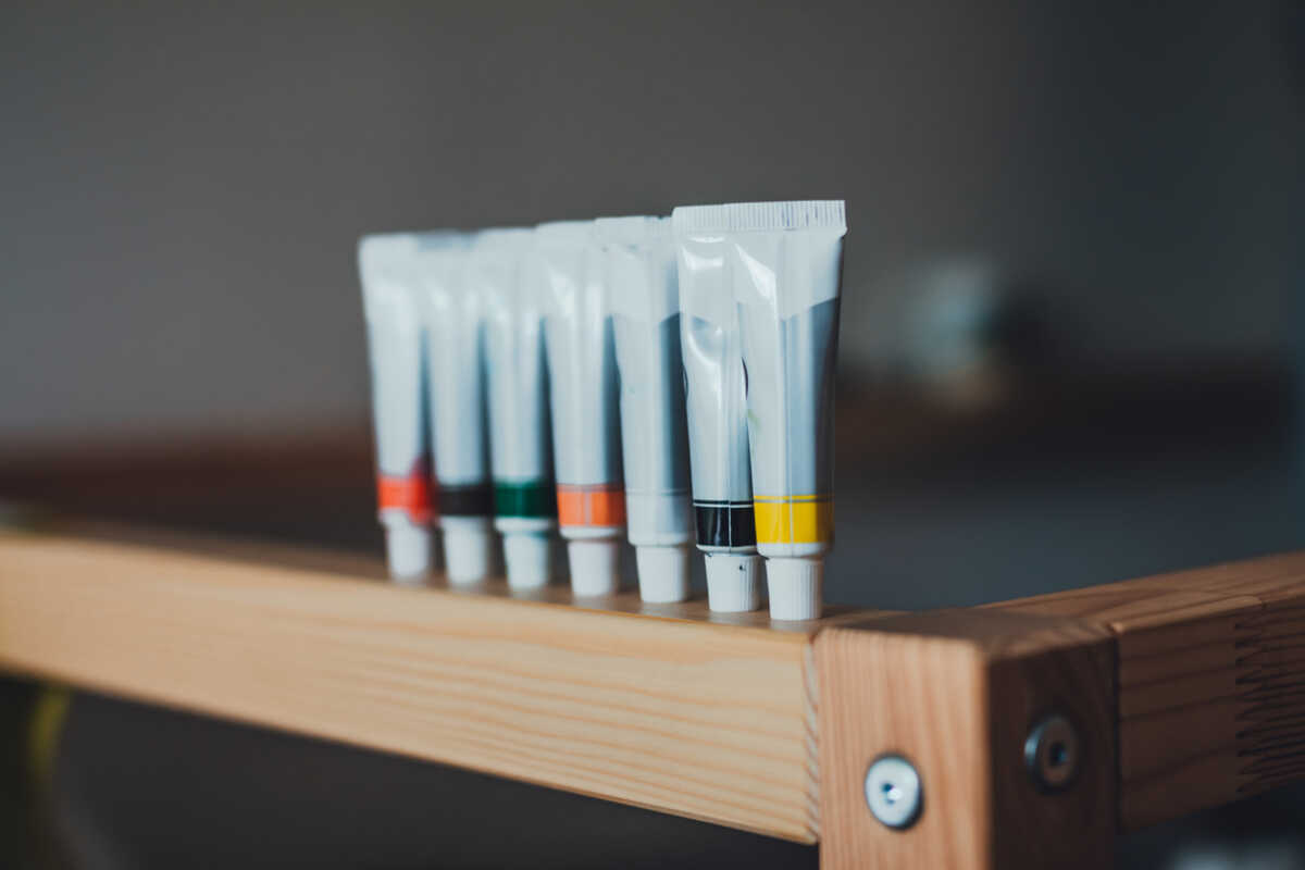 Το μαύρο θεωρείται χρώμα ή μήπως όχι; Τι πρέπει να γνωρίζετε