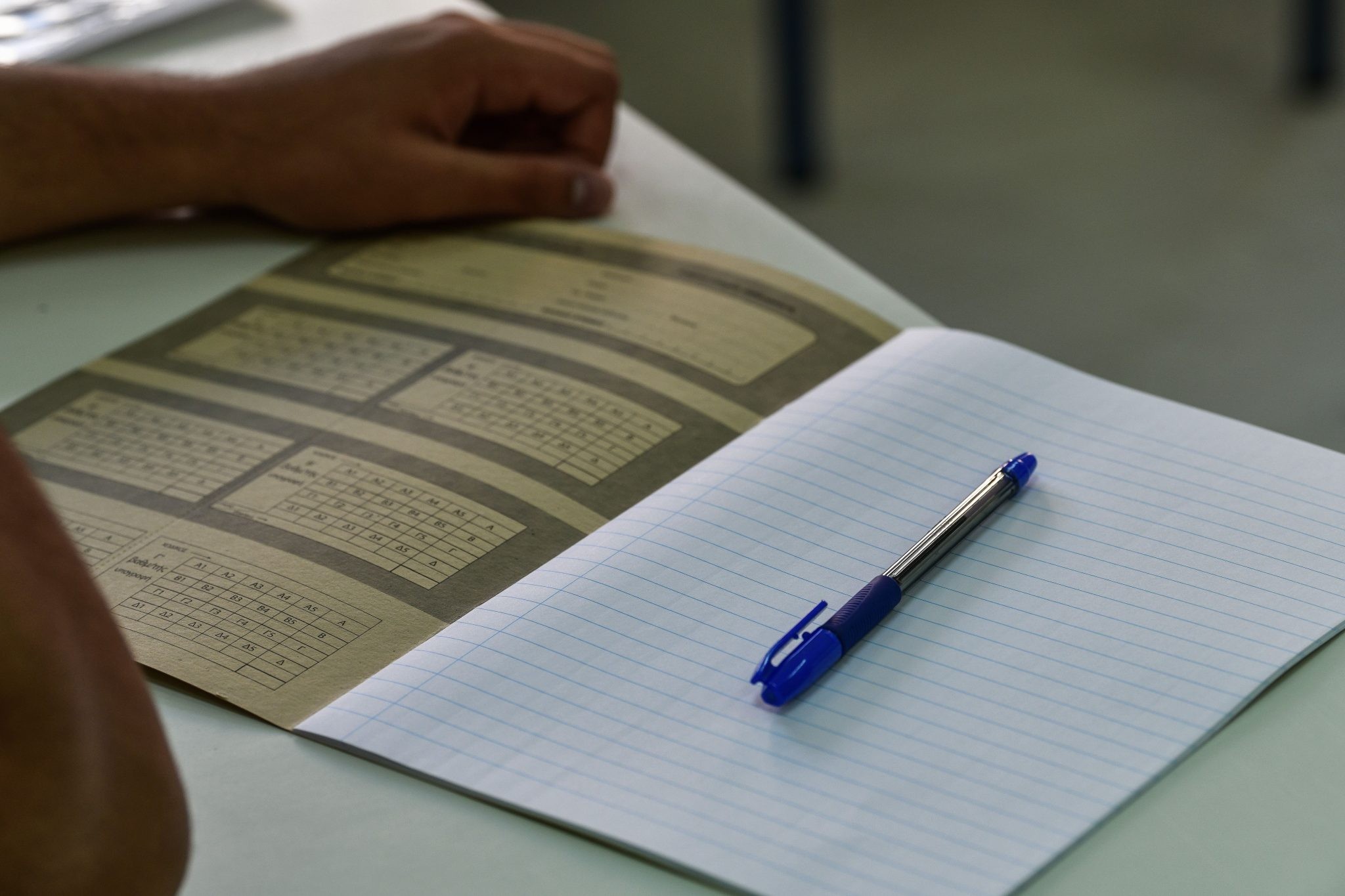 Πανελλήνιες 2024: Με 4 μαθήματα ειδικότητας συνεχίζονται οι εξετάσεις για τους υποψήφιους των ΕΠΑΛ