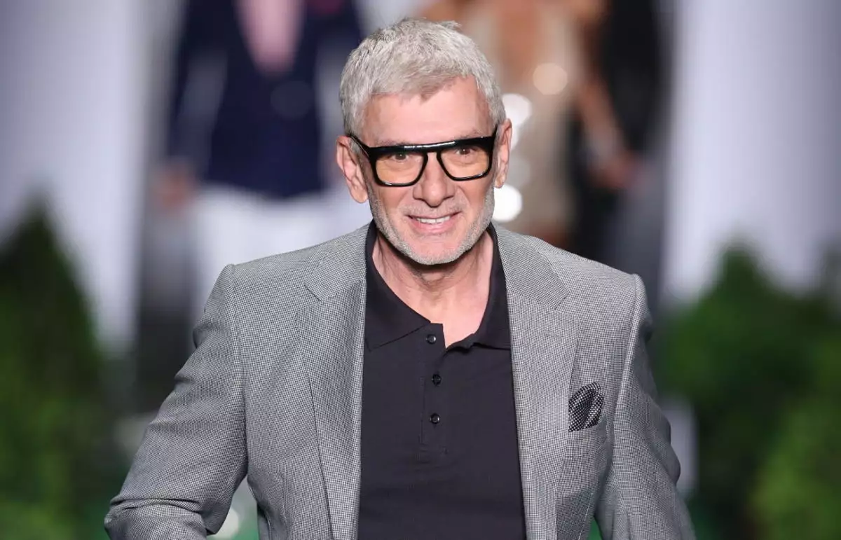 Ερρίκος Πετιλόν: Κραυγή αγωνίας από τον άλλοτε ζεν πρεμιέ – «Υποφέρω, βοηθήστε με να κόψω αυτό το “πράγμα”»