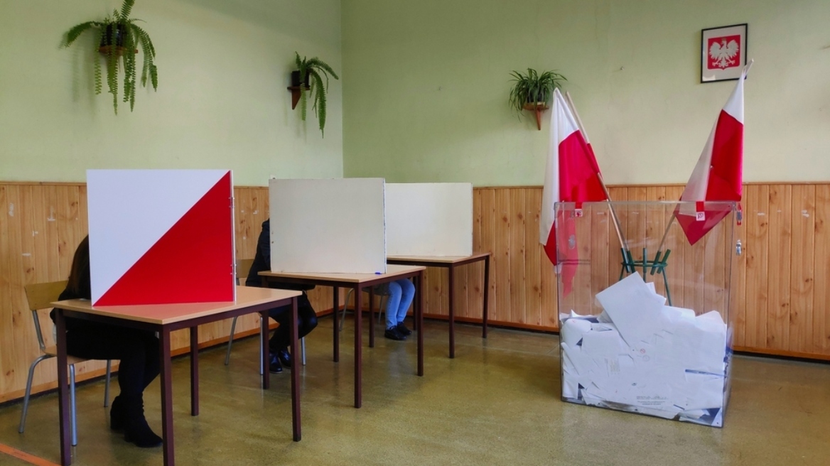 Πολωνία: Νίκη για το φιλοευρωπαϊκό κόμμα του Ντόναλντ Τουσκ στις ευρωεκλογές