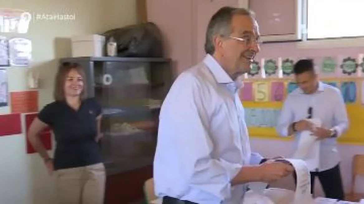 Ευρωεκλογές 2024: Στην Πύλο ψήφισε ο Αντώνης Σαμαράς (Video)