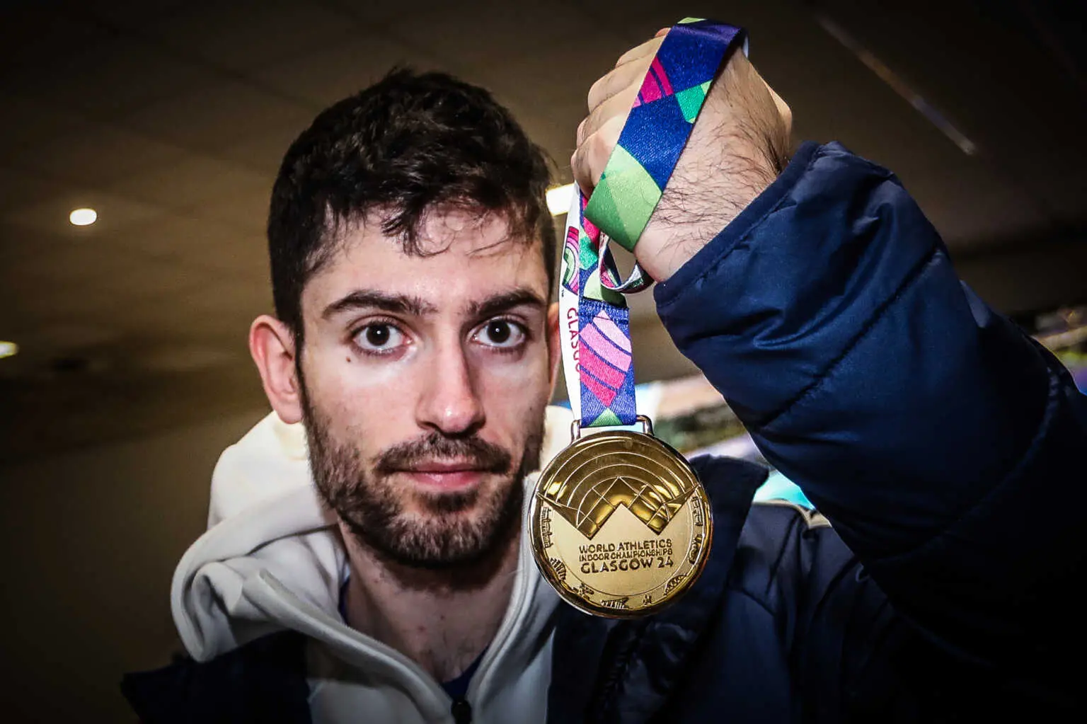 Μίλτος Τεντόγλου: Προτιμώ το πρωινό ξύπνημα από την γκρίνια της κοπέλας μου (Video)