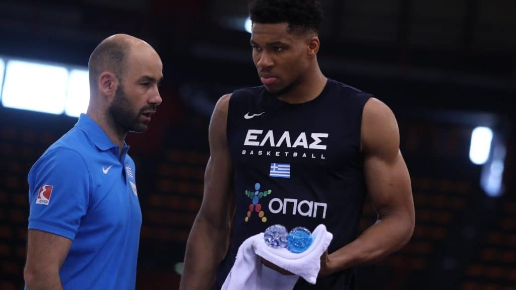 Διαμαντίδης και Παπαλουκάς στην προπόνηση, μπήκε ο Γιάννης Αντετοκούνμπο