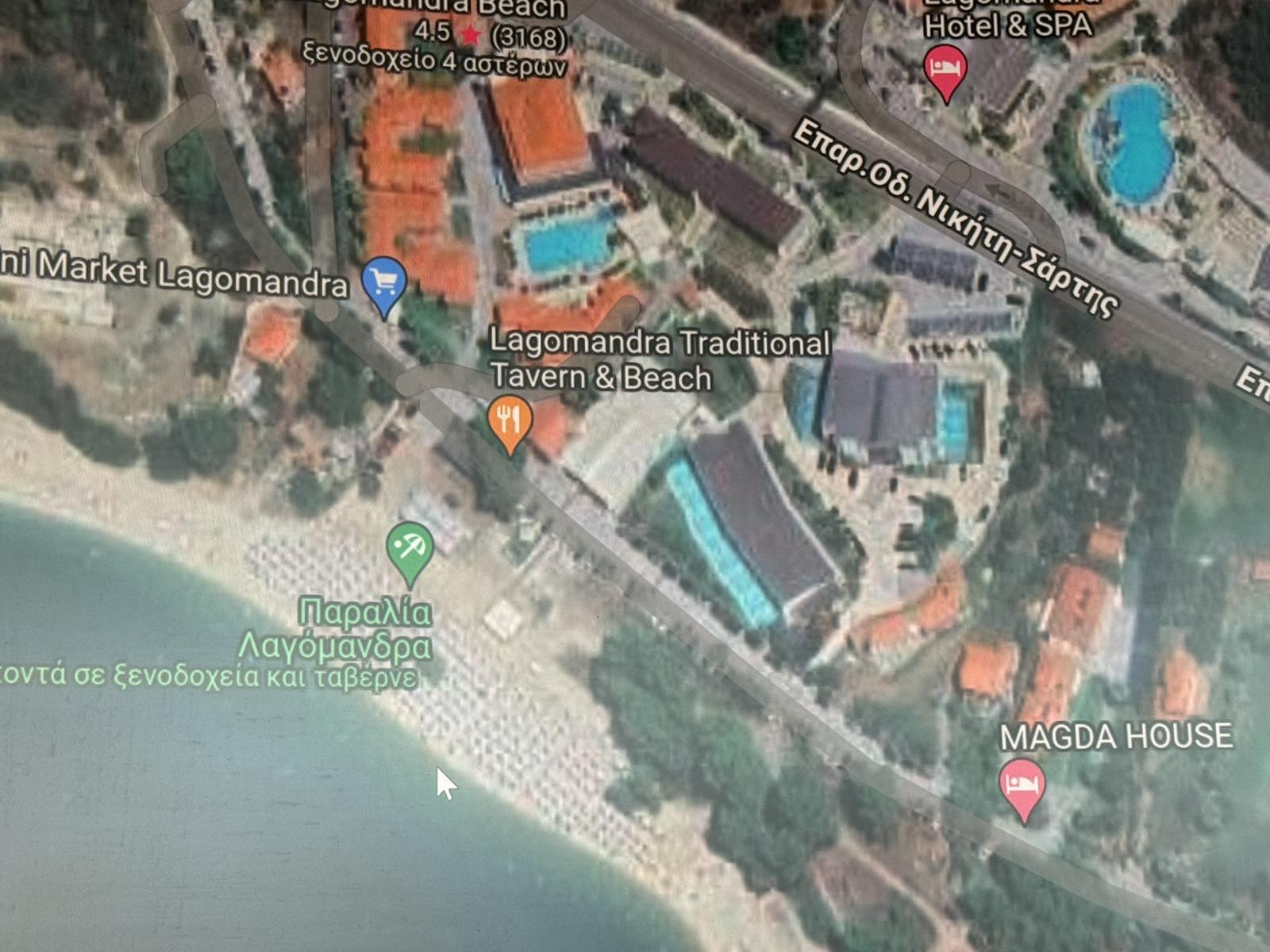 Λαγόμανδρα Σιθωνίας: Καταγγελίες για επέκταση ξενοδοχείου σε δασική έκταση – Μπαλάκι οι ευθύνες από δασαρχείο και διεύθυνση πολεοδομίας