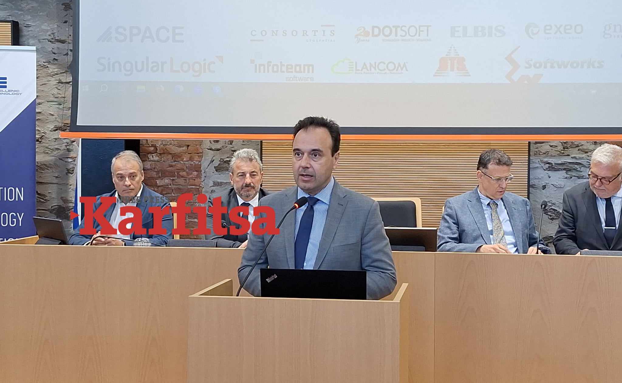 Δ. Παπαστεργίου από Θεσσαλονίκη: Τουλάχιστον 15 μικροδορυφόροι στο διαστημικό πρόγραμμα της Ελλάδας (ΦΩΤΟ+Video)