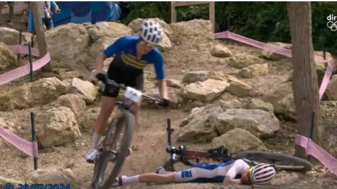 Ολυμπιακοί Αγώνες: Σοκαριστικός τραυματισμός αθλήτριας στον αγώνα ορεινής ποδηλασίας – Δείτε βίντεο