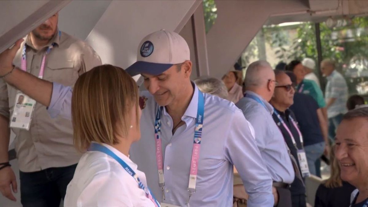 Κοντά και στον Στέφανο Τσιτσιπά ο Κυριάκος Μητσοτάκης 