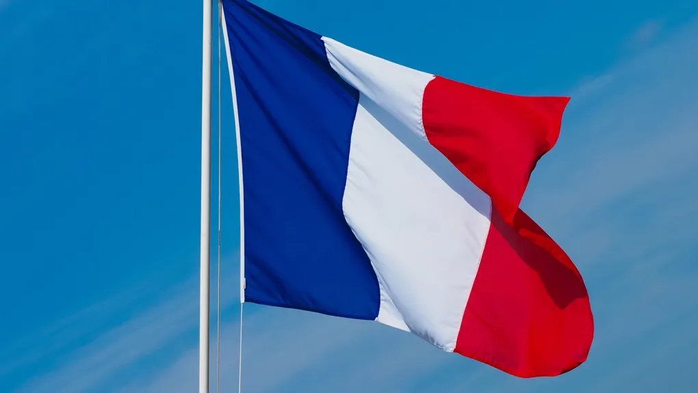 Γαλλία: 169 οι υποψήφιοι βουλευτές που ενώ προκρίθηκαν στον δεύτερο γύρο των εκλογών ανακοίνωσαν πως αποσύρονται