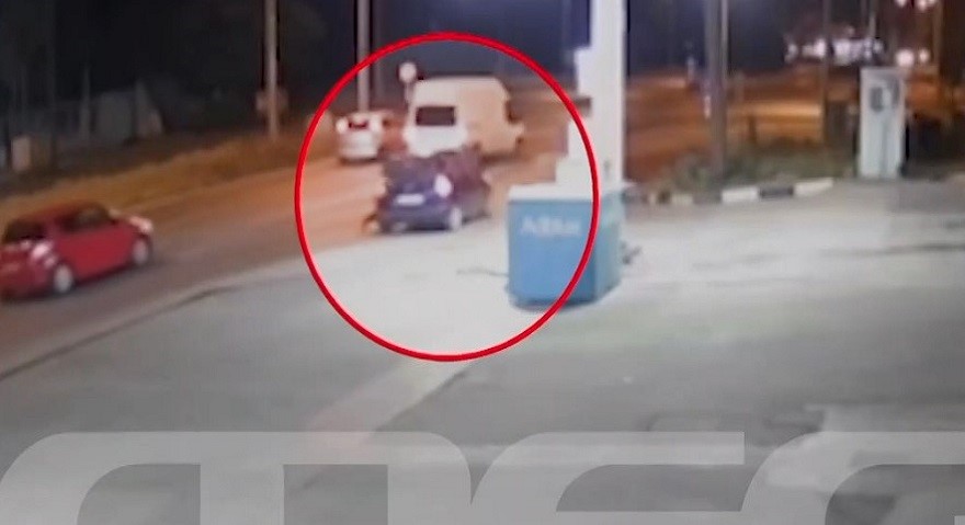 Θεσσαλονίκη: Υπάλληλος βενζινάδικου γαντζώθηκε από αυτοκίνητο όταν έφυγε χωρίς να πληρώσει (Βίντεο-Ντοκουμέντο)