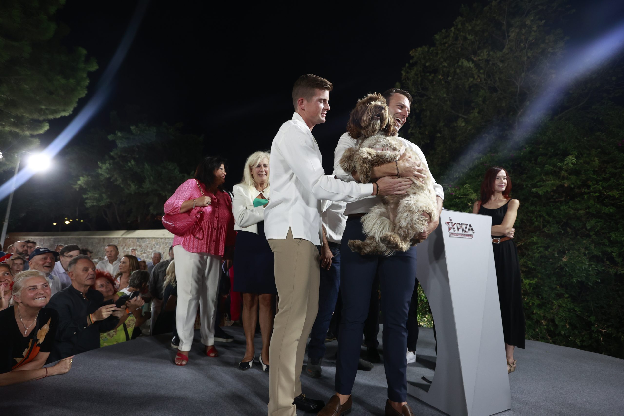 Οι πολιτικοί της showbiz και του lifestyle