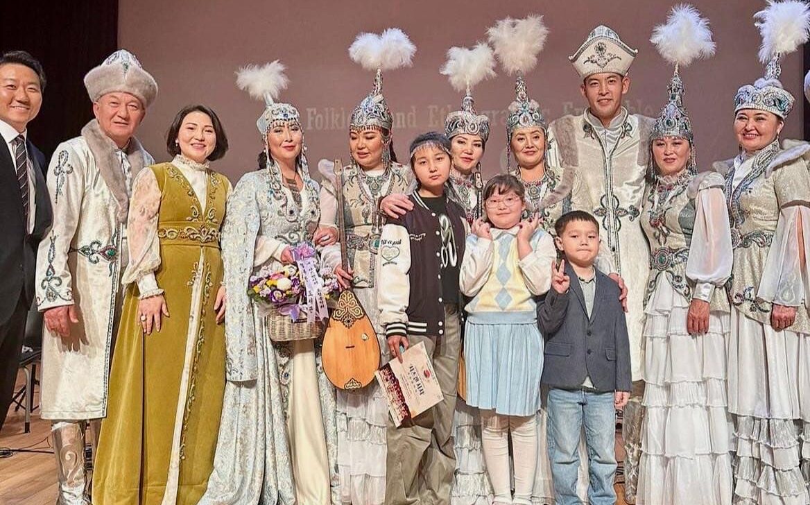 Πανάρχαιη μουσική από τις στέπες του Καζακστάν θα ηχήσει στην ανατολική Χαλκιδική