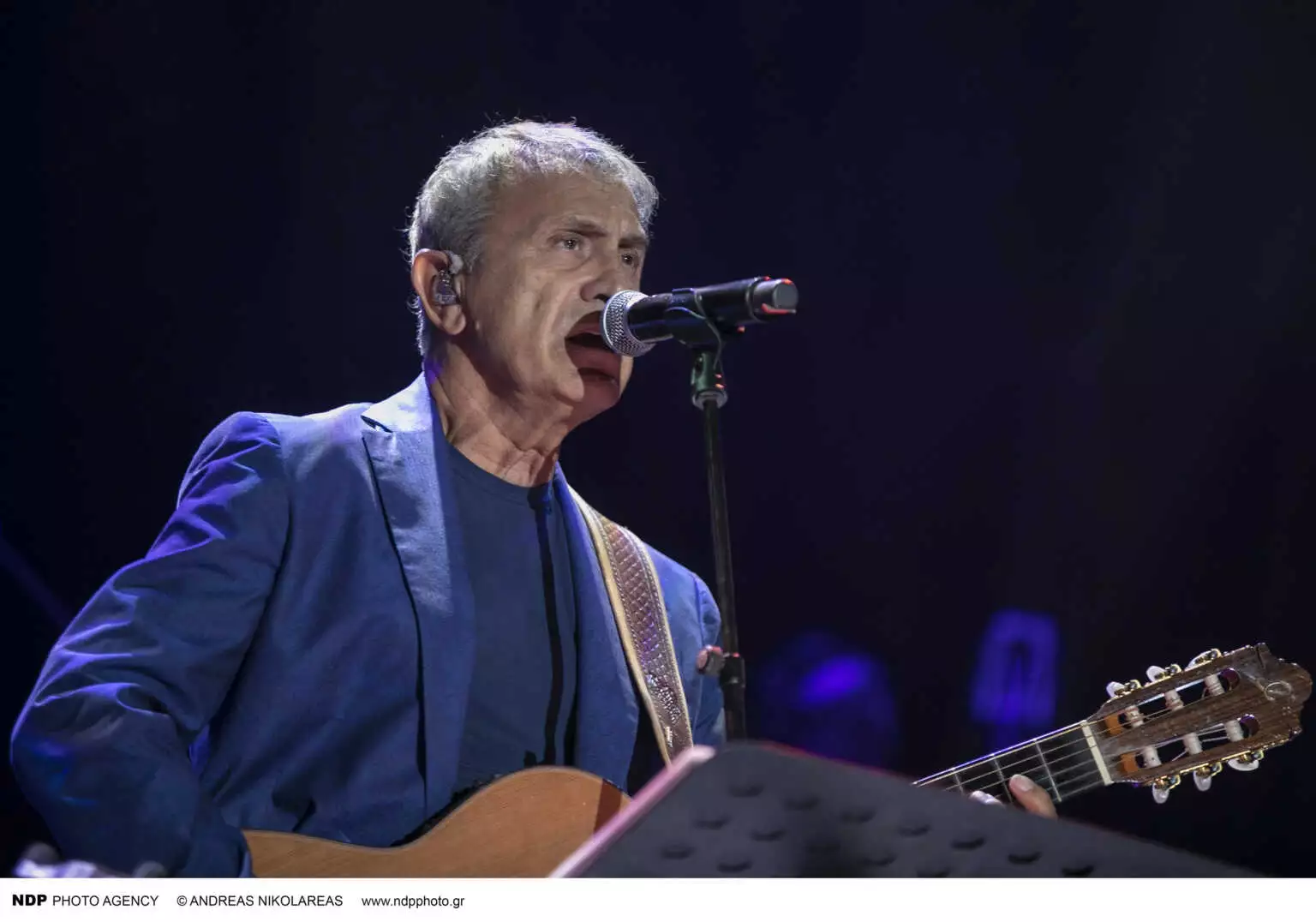 Γιώργος Νταλάρας: «Ο Νταλάρας βασίστηκε στον Γιώργο και ο Γιώργος έφτιαξε τον Νταλάρα»